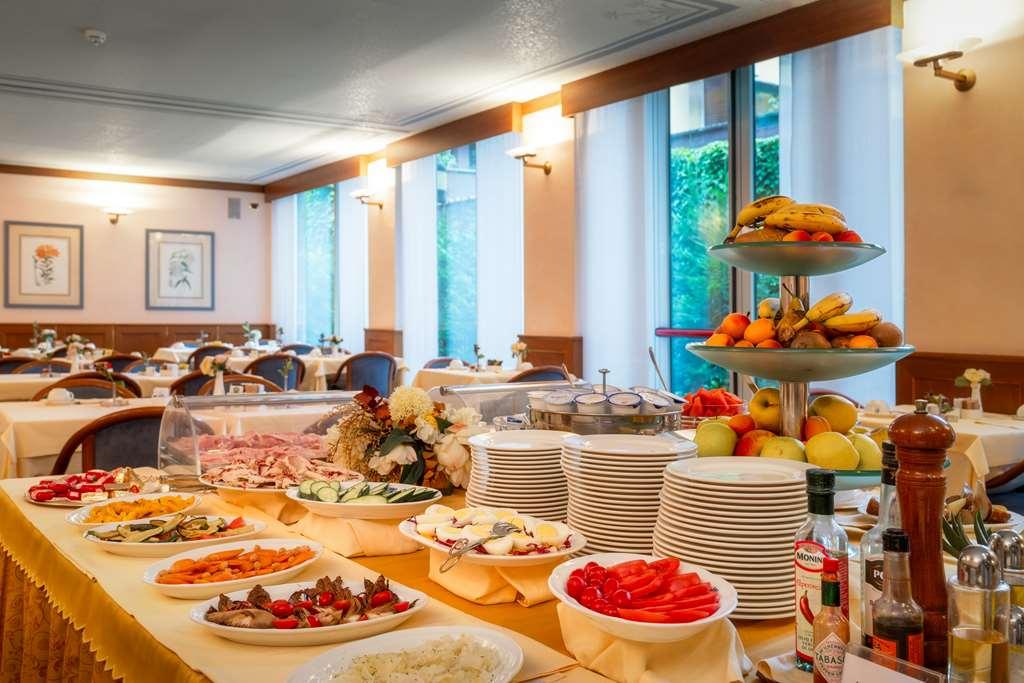 Hotel Crivis *